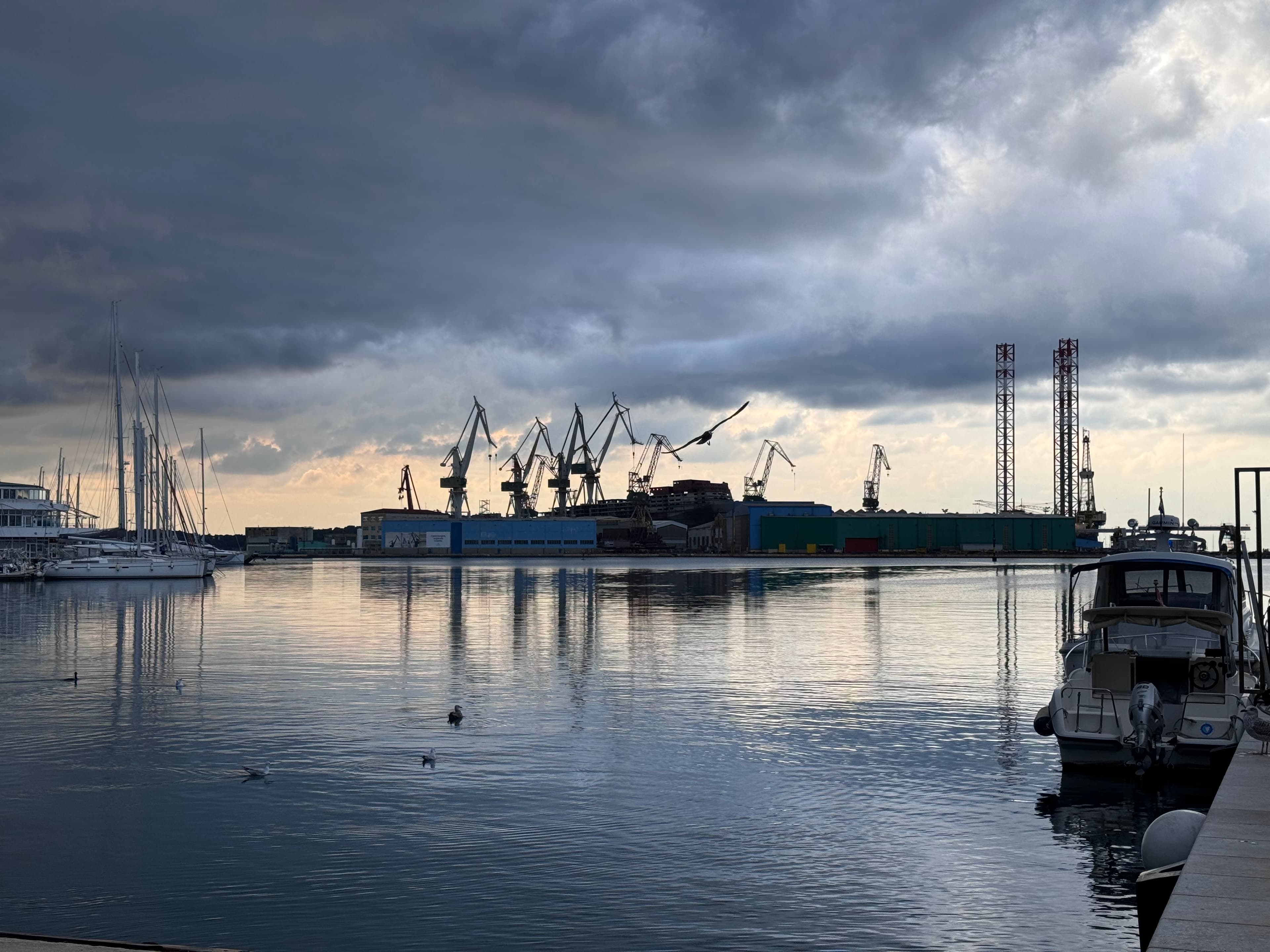 Pula: History & Local Life (10/16)